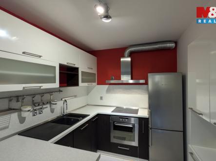 Pronájem bytu, 3+kk, 90 m²