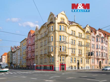 Prodej obchodní prostor, 111 m²