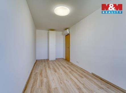 Pronájem bytu, 3+kk, 65 m²
