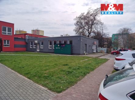 Pronájem obchodní prostory, 66 m²