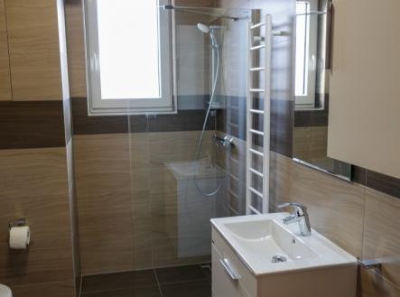 Pronájem bytu, 2+kk, 75 m²