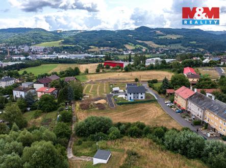 Prodej pozemku pro bydlení, 1 027 m²