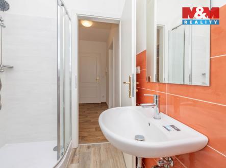 Pronájem bytu, 1+kk, 32 m²
