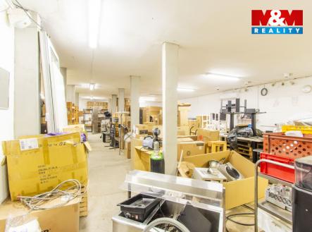 Prodej obchodní prostor, 140 m²