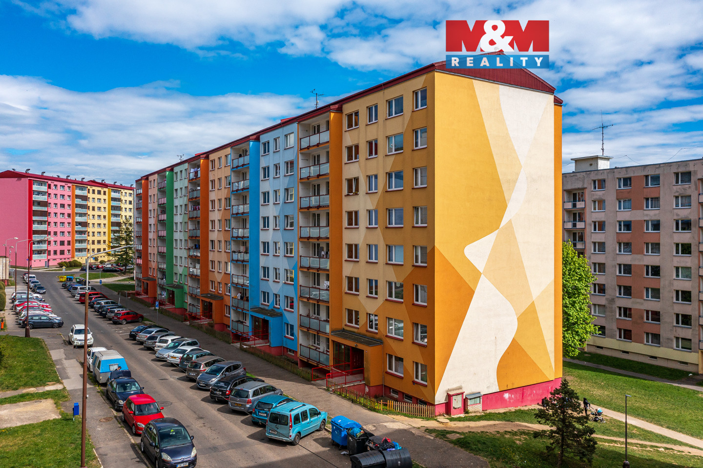 Dům