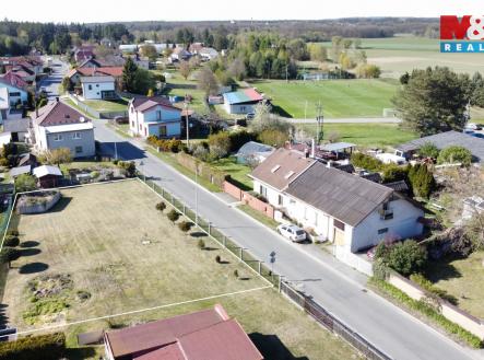Prodej pozemku pro bydlení, 800 m²