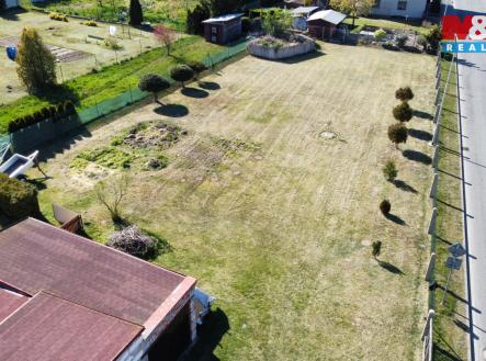 Prodej pozemku pro bydlení, 800 m²