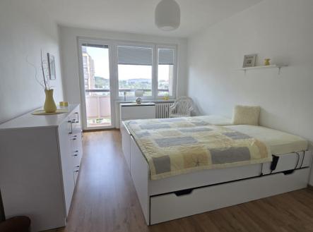 Pronájem bytu, 2+1, 59 m²