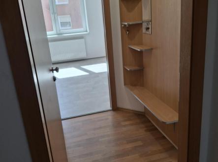 Pronájem bytu, 2+kk, 45 m²