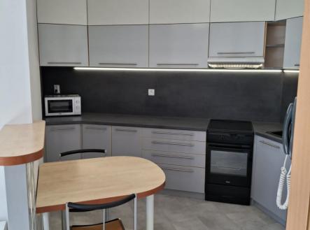 Pronájem bytu, 2+kk, 45 m²