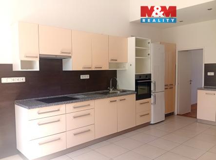 Pronájem bytu, 3+1, 125 m²