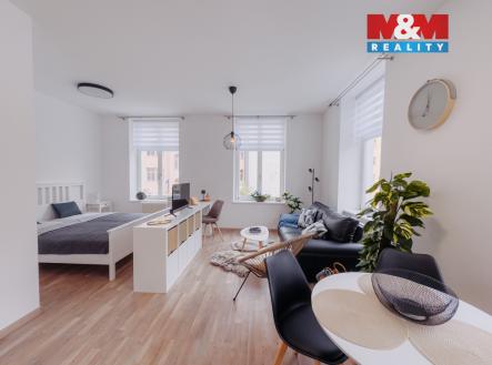 Pronájem bytu, 1+kk, 38 m²