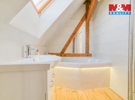 Pronájem bytu, 1+kk, 36 m²
