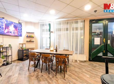 Pronájem obchodní prostory, 76 m²