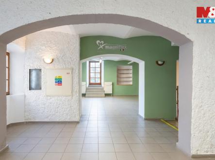 Pronájem domu/vily, 205 m²