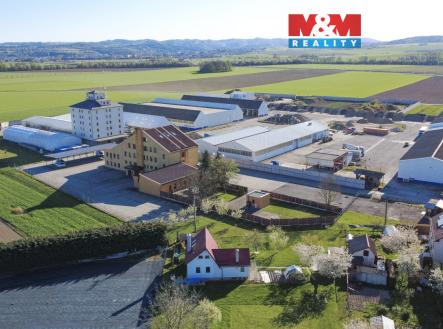 Prodej výrobní prostor, 7 298 m²
