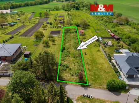 Prodej pozemku pro bydlení, 1 758 m²