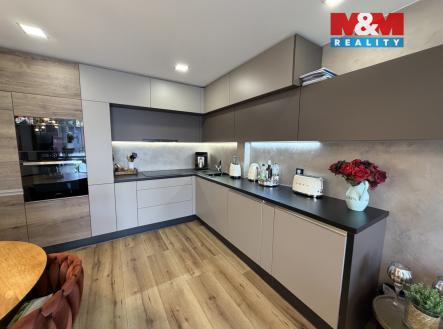 Prodej bytu, 3+kk, 59 m²