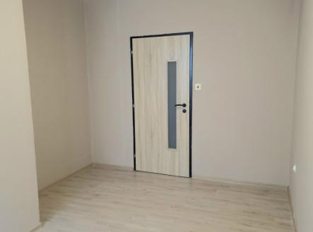 Pronájem bytu, 3+1, 80 m²