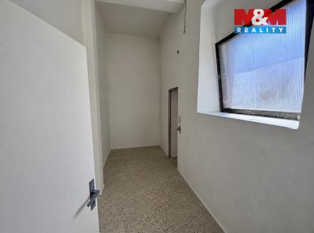 Pronájem skladu, 44 m²