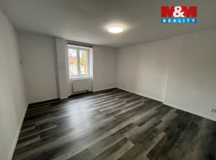 Pronájem bytu, 1+kk, 72 m²