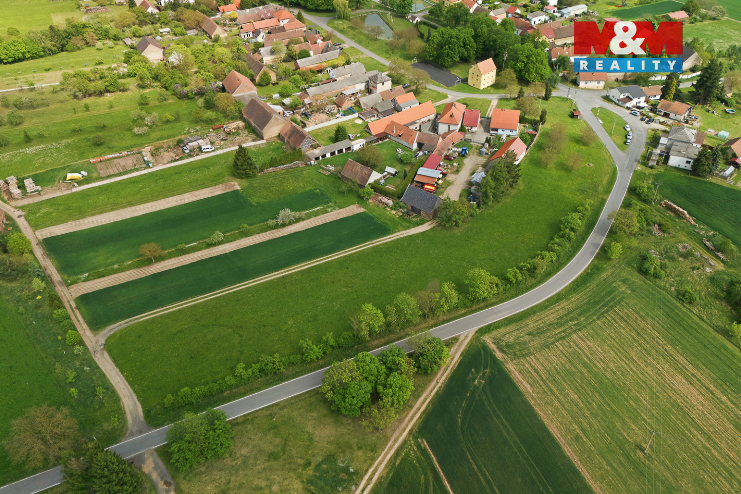 Realitni╠ü fotografie - Br╠îezany - Toma╠üs╠î Vele╠ü - v2 - 1.jpg