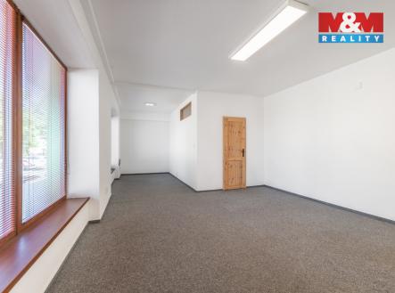 Pronájem obchodní prostory, 53 m²