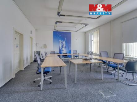 Pronájem kanceláře, 125 m²