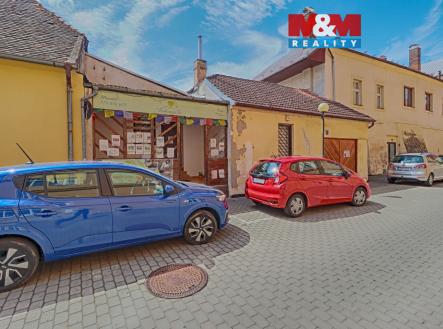 Pronájem obchodní prostory, 120 m²