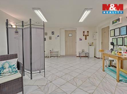 Pronájem obchodní prostory, 120 m²