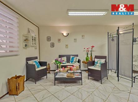 Pronájem obchodní prostory, 120 m²