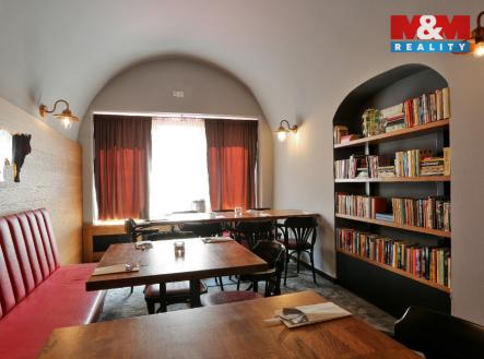 Prodej obchodní prostory, 890 m²