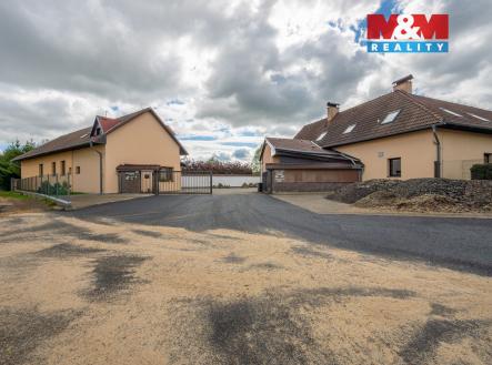 Pronájem kanceláře, 212 m²