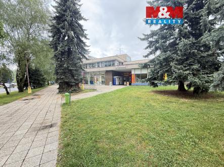 Pronájem obchodní prostory, 291 m²