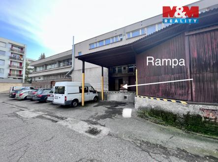 Pronájem obchodní prostory, 291 m²