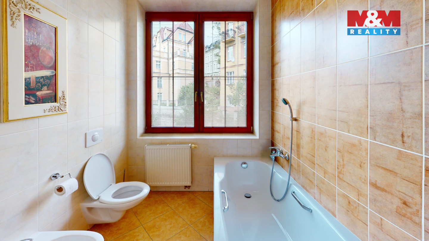 Byt-3kk-111m2-Moravska-Karlovy-Vary-Bathroom2-scaled.jpg