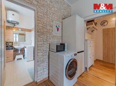 Prodej bytu, 1+1, 56 m²