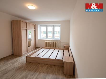 Pronájem bytu, 1+1, 36 m²