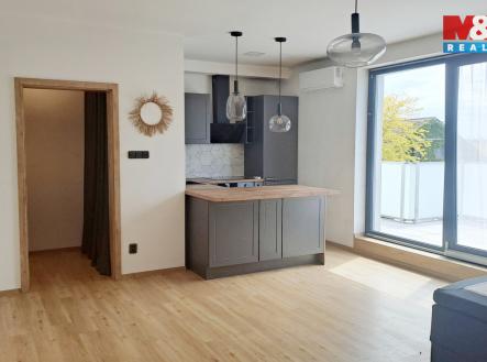 Pronájem bytu, 2+kk, 56 m²