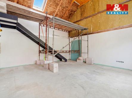 Pronájem bytu, 3+kk, 82 m²