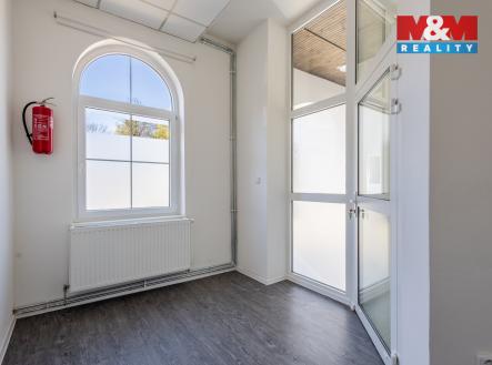 Pronájem obchodní prostory, 53 m²