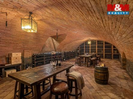 Prodej restaurace, 76 556 m²