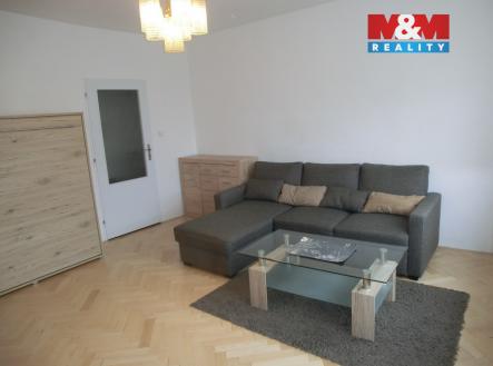 Pronájem bytu, 1+1, 38 m²