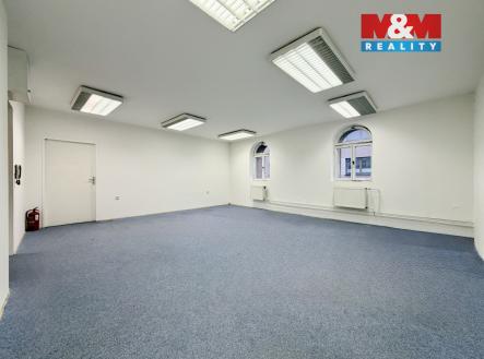 Pronájem kanceláře, 82 m²