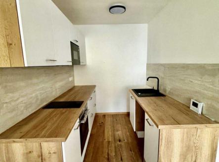 Pronájem bytu, 2+kk, 42 m²