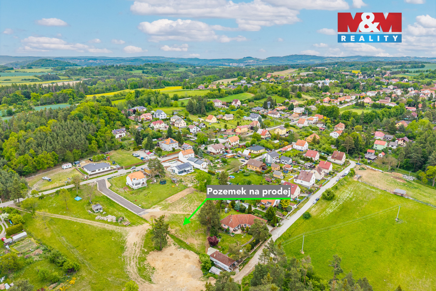 943071 - Prodej pozemku k bydlení, 1055 m², Bukovany5_D.jpg