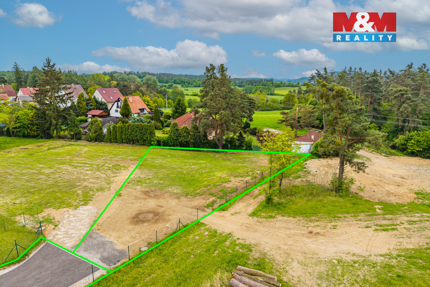 943071 - Prodej pozemku k bydlení, 1055 m², Bukovany