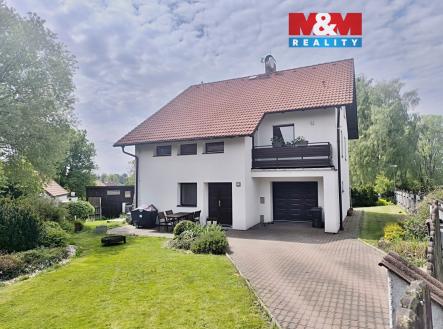 Pronájem domu/vily, 235 m²