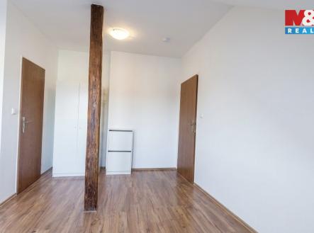 Pronájem bytu, 1+kk, 22 m²