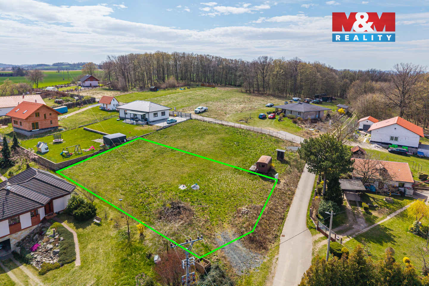 Prodej pozemku k bydlení, 1000 m², Postupice